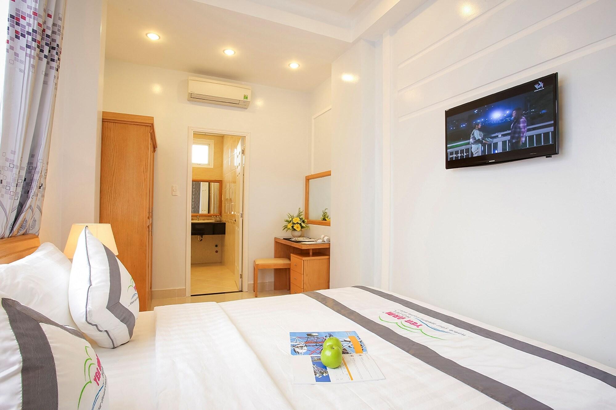 Yen Nam Hotel Nguyen Trong Tuyen Cidade de Ho Chi Minh Exterior foto