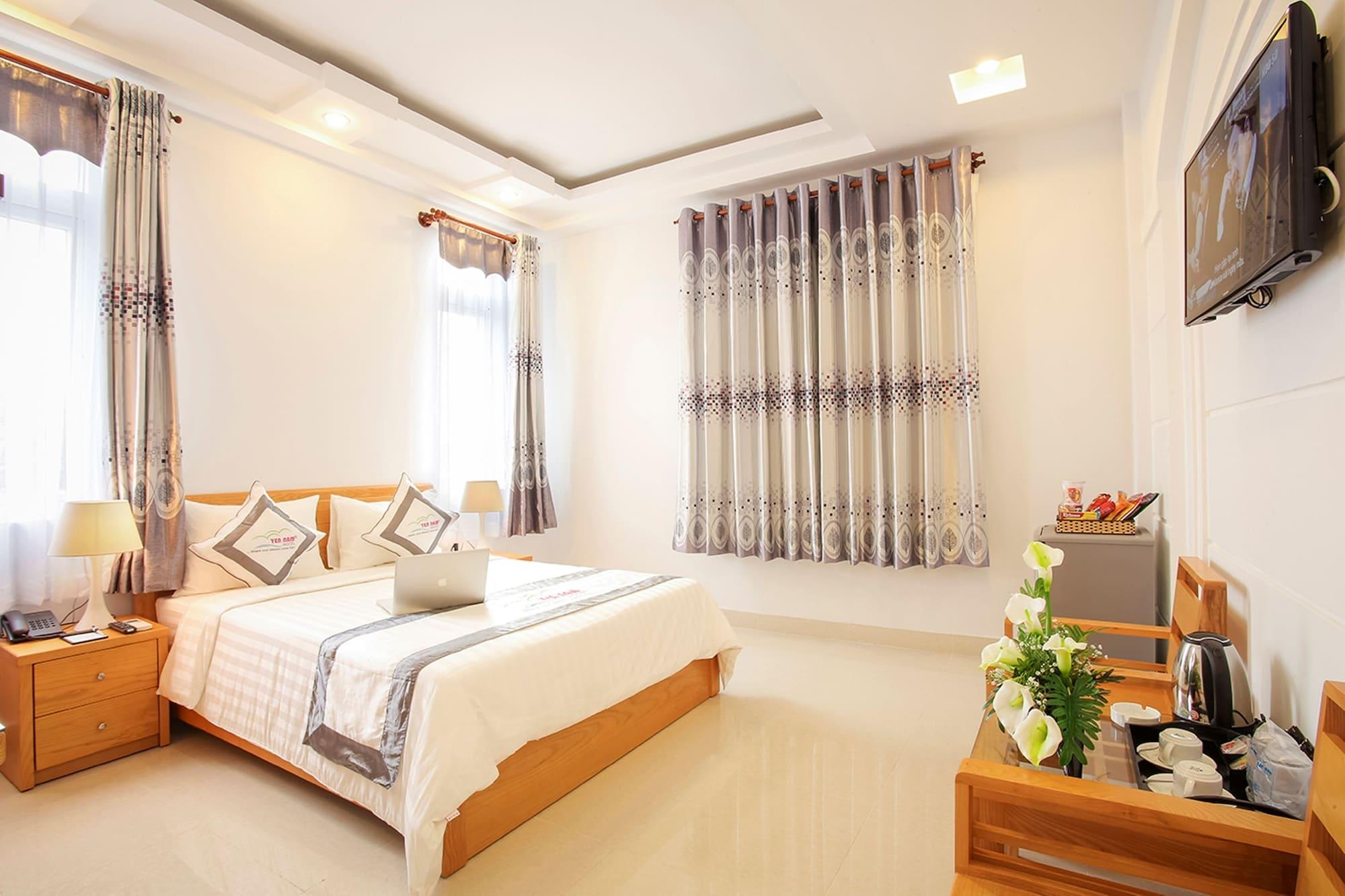 Yen Nam Hotel Nguyen Trong Tuyen Cidade de Ho Chi Minh Exterior foto