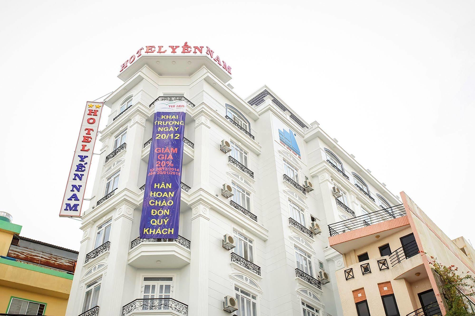 Yen Nam Hotel Nguyen Trong Tuyen Cidade de Ho Chi Minh Exterior foto